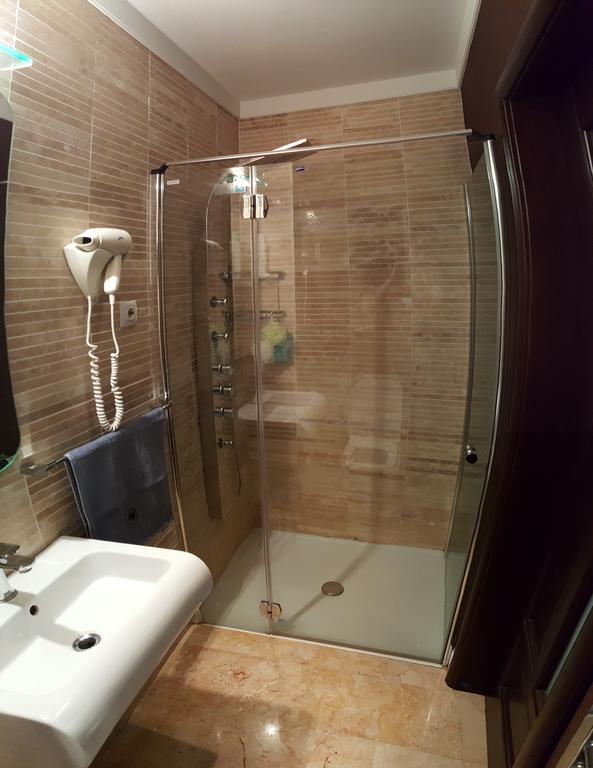 Mihail Cioranu Apartment بوخارست المظهر الخارجي الصورة