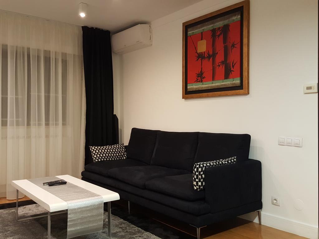 Mihail Cioranu Apartment بوخارست المظهر الخارجي الصورة